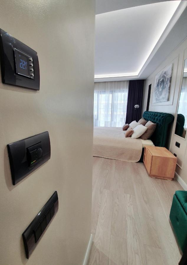 Residence 81 Mamaia Luaran gambar