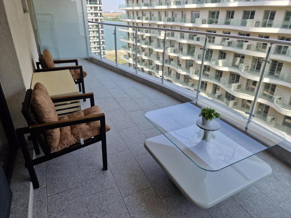 Residence 81 Mamaia Luaran gambar